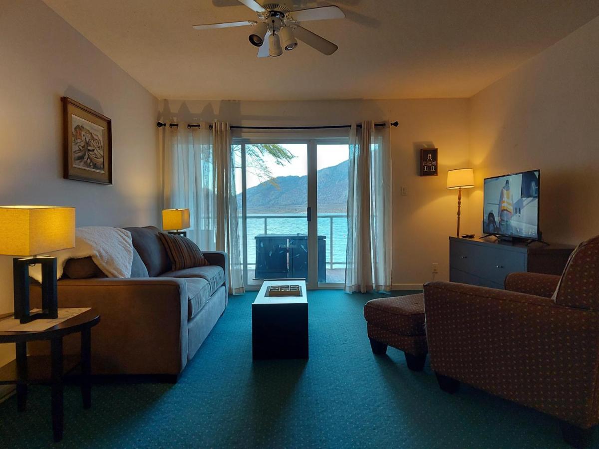 Richter Pass Beach Resort Osoyoos Exterior photo